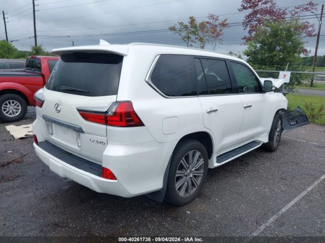 JTJHY7AX5H4231879 Lexus LX 570