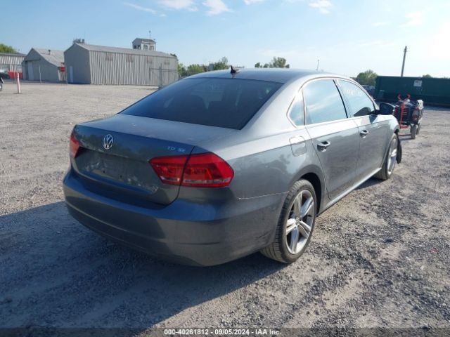 1VWBN7A34EC025126 Volkswagen Passat 2.0l Tdi Se