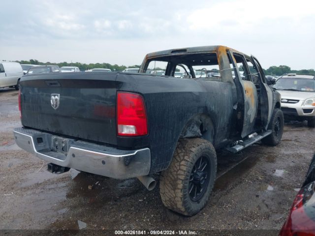 3C6UR5CL4JG127378 RAM 2500 Tradesman  4x4 6'4 Box