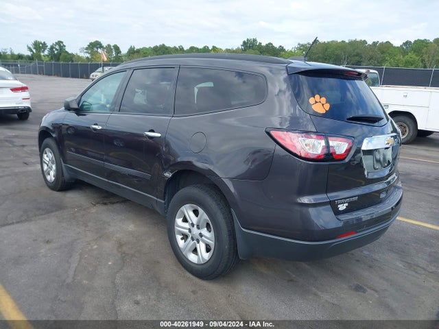 Chevrolet Traverse Ls 2017 1GNKRFED0HJ330585 Image 3