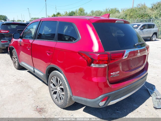 2018 MITSUBISHI OUTLANDER JA4AD2A39JZ055177 Photo 2