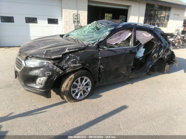 Chevrolet EQUINOX LT 2018 2GNAXSEV4J6257520 Image 2