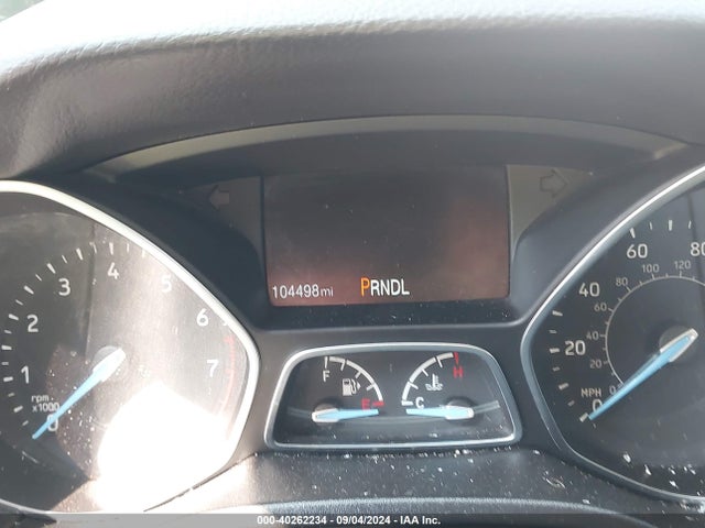 Ford FOCUS SE 2018 1FADP3F25JL250430 Image 7