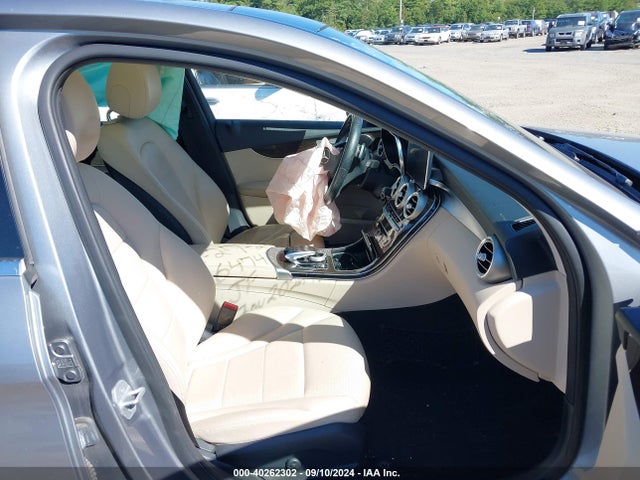 55SWF4KBXGU156474 Mercedes-Benz C 300 4matic/luxury 4matic/sport 4matic