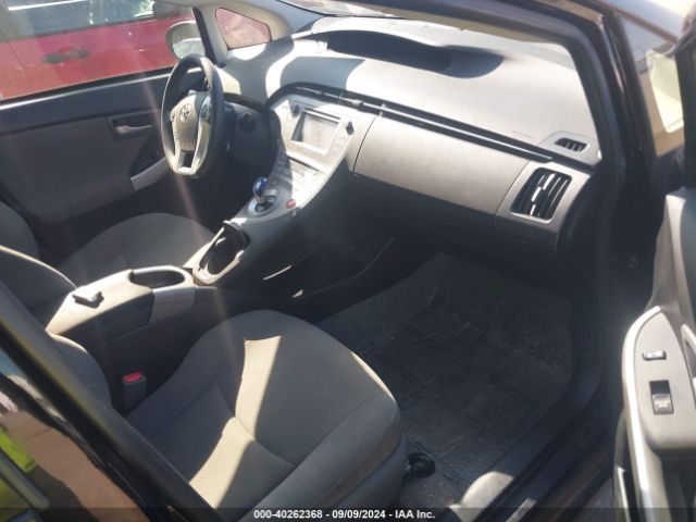 JTDKN3DU0F0442567 Toyota Prius Two
