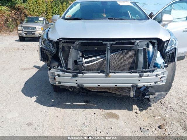 1GYKNDRS6JZ126005 Cadillac XT5 LUXURY