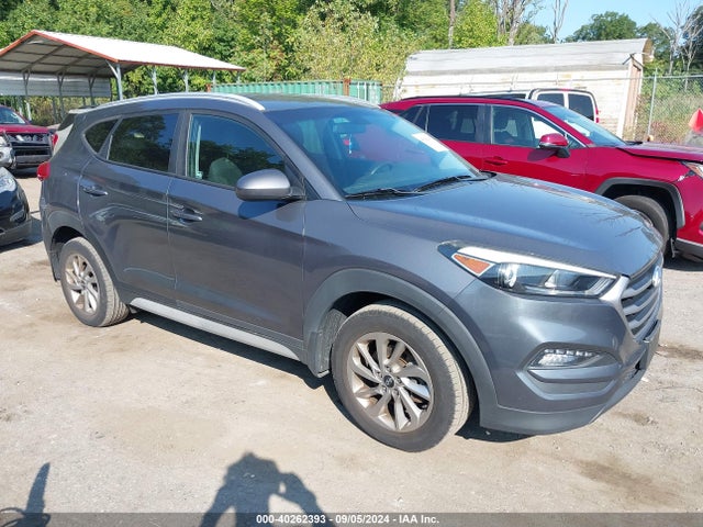Hyundai TUCSON SE 2017 KM8J3CA47HU409448 Image 1