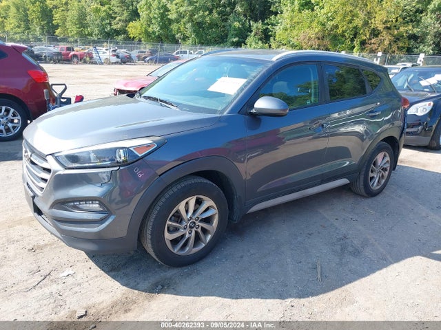 Hyundai TUCSON SE 2017 KM8J3CA47HU409448 Image 2
