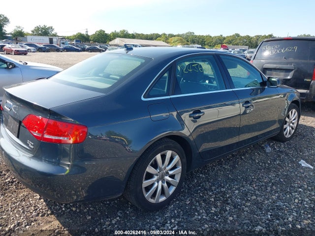 2010 AUDI A4 WAUFFAFL4AN019684 Photo 3