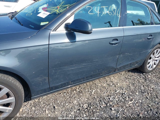 2010 AUDI A4 WAUFFAFL4AN019684 Photo 5