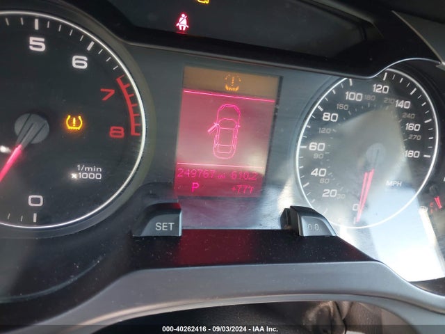 2010 AUDI A4 WAUFFAFL4AN019684 Photo 6