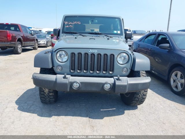 1C4BJWDG5FL723477 Jeep Wrangler Unlimited Sport