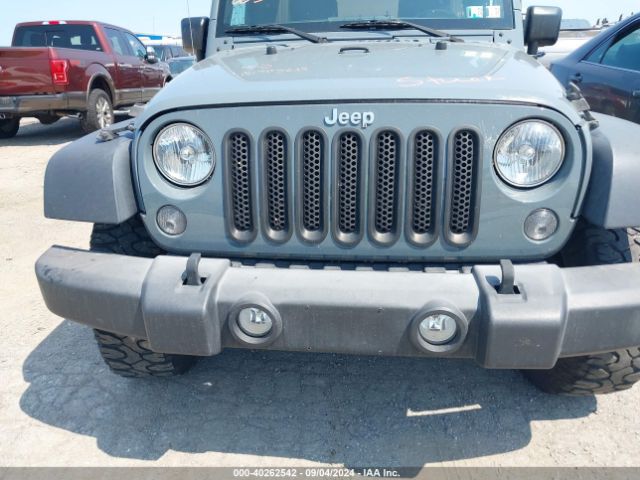 1C4BJWDG5FL723477 Jeep Wrangler Unlimited Sport