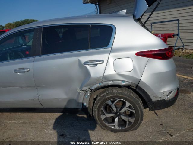 KNDPMCAC1M7926806 KIA Sportage Lx
