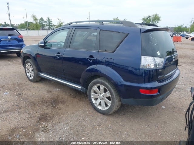 2013 MITSUBISHI OUTLANDER JA4JT3AW7DU020044 Photo 2