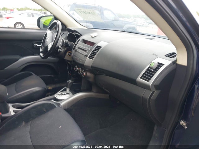 2013 MITSUBISHI OUTLANDER JA4JT3AW7DU020044 Photo 4