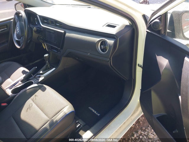 Toyota COROLLA SE 2018 2T1BURHE6JC034906 Image 5