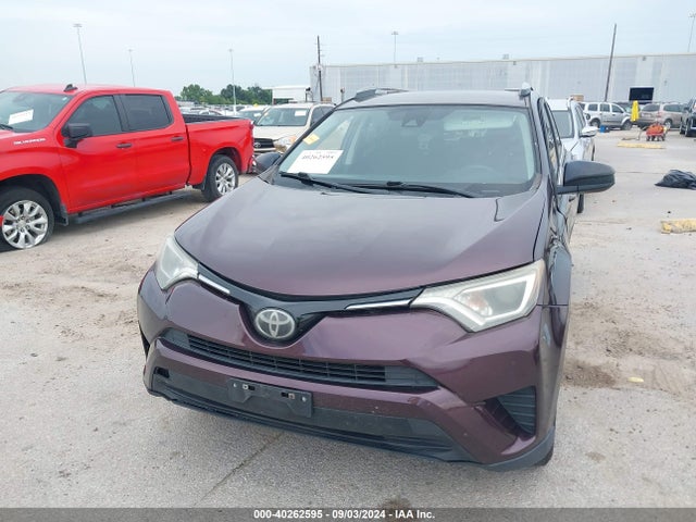 Toyota RAV4 LE 2017 2T3ZFREVXHW365937 Image 12