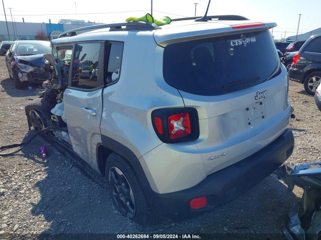 ZACCJBBH3HPG10053 Jeep Renegade Latitude 4x4