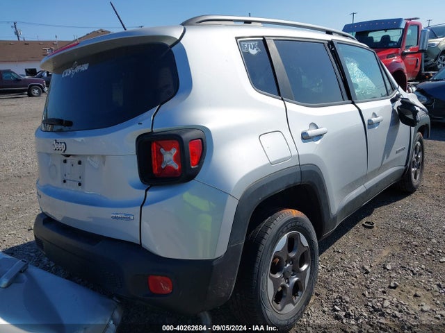 ZACCJBBH3HPG10053 Jeep Renegade Latitude 4x4