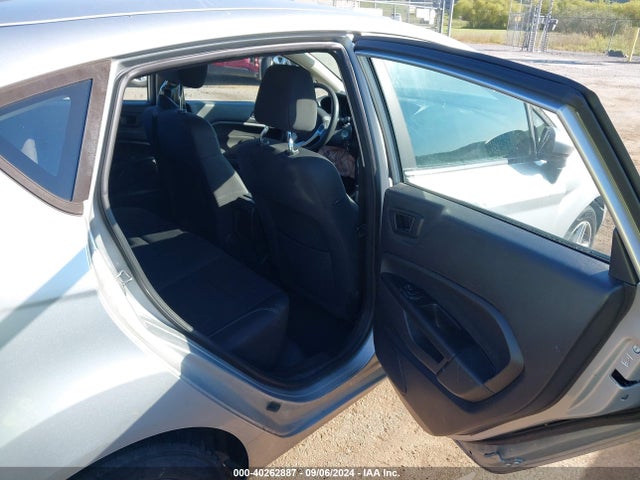 Ford FIESTA SE 2019 3FADP4EJ7KM102617 Image 8