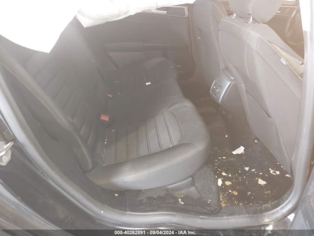 3FA6P0HDXLR101182 Ford FUSION SE