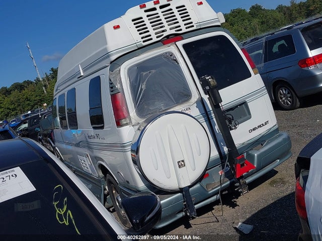 2002 Chevrolet Express Cargo Van მანქანა იყიდება აუქციონზე, vin: 1GCHG39R121233609, აუქციონის ნომერი: 40262897