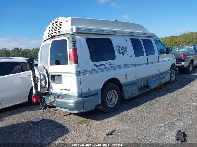 2002 Chevrolet Express Cargo Van მანქანა იყიდება აუქციონზე, vin: 1GCHG39R121233609, აუქციონის ნომერი: 40262897