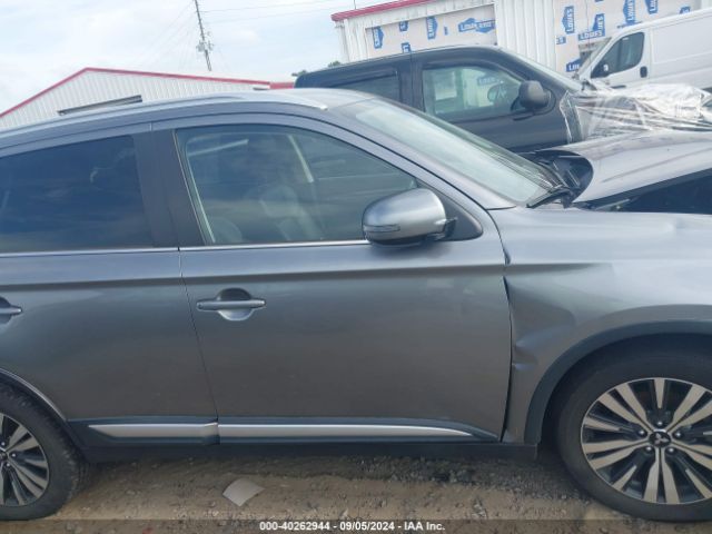 JA4AZ3A3XKJ001376 Mitsubishi Outlander Sel