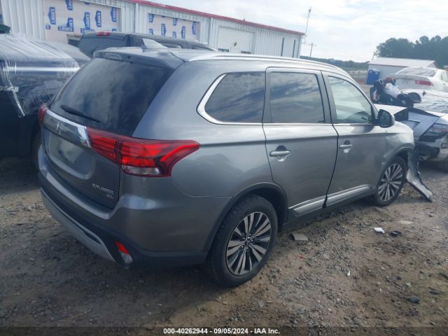 JA4AZ3A3XKJ001376 Mitsubishi Outlander Sel