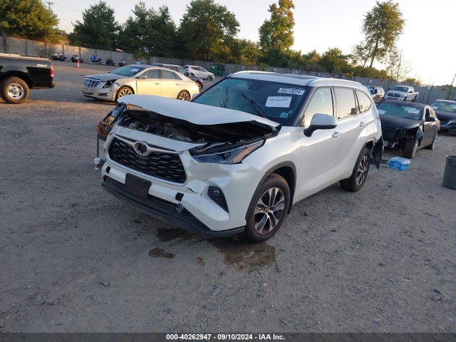 5TDGZRBH7MS065281 Toyota Highlander Xle