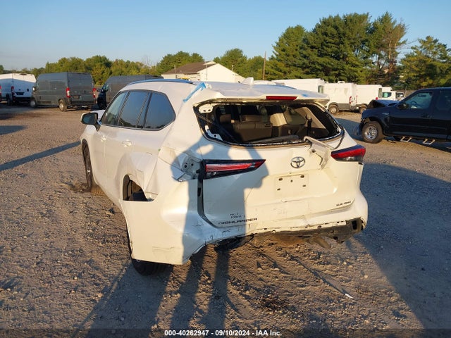 5TDGZRBH7MS065281 Toyota Highlander Xle