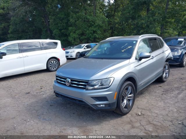 3VV3B7AX6LM148524 Volkswagen Tiguan 2.0t Se/2.0t Se R-line Black/2.0t Sel