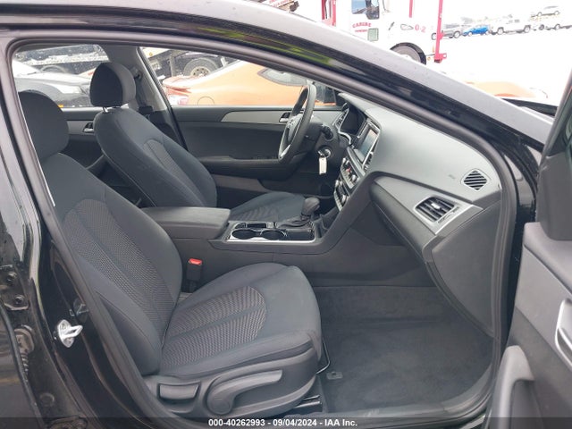Hyundai SONATA SE 2019 5NPE24AF1KH776721 Image 5