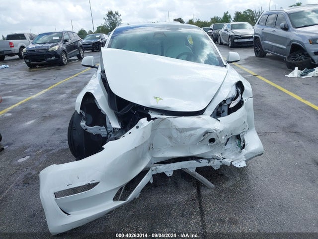 Tesla Model 3 Rear-wheel Drive 2023 5YJ3E1EAXPF424769 Image 12
