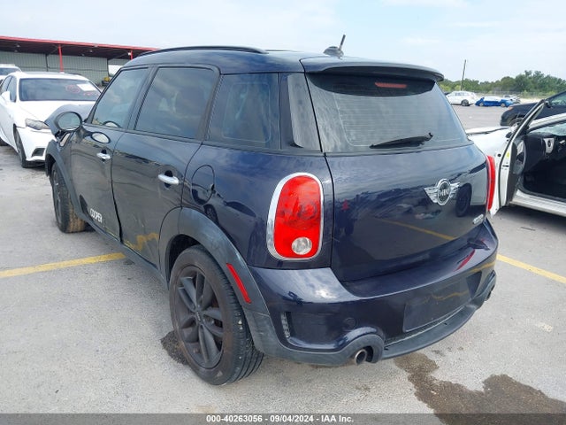 2012 MINI COOPER COUNTRYMAN WMWZC3C55CWL85299 Photo 2