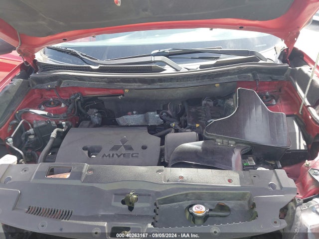 2017 MITSUBISHI OUTLANDER JA4AD2A31HZ032826 Photo 9