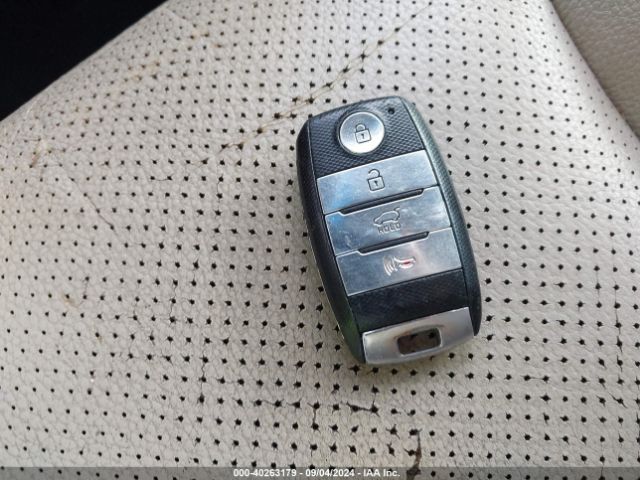 5XYKU4A72EG530990 KIA Sorento Ex V6