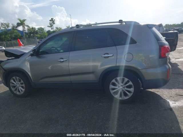 5XYKU4A72EG530990 KIA Sorento Ex V6