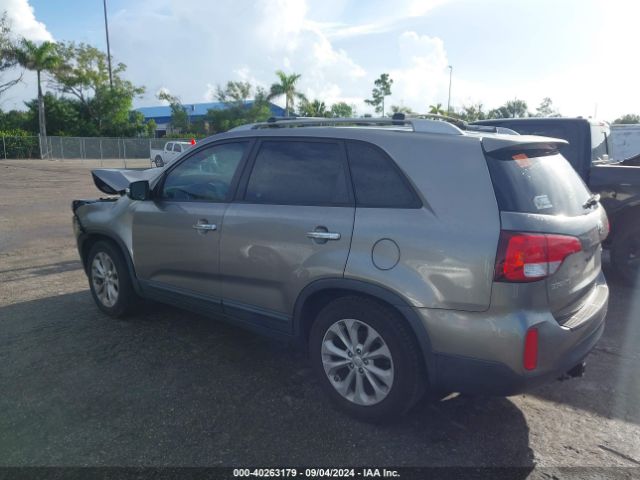 5XYKU4A72EG530990 KIA Sorento Ex V6