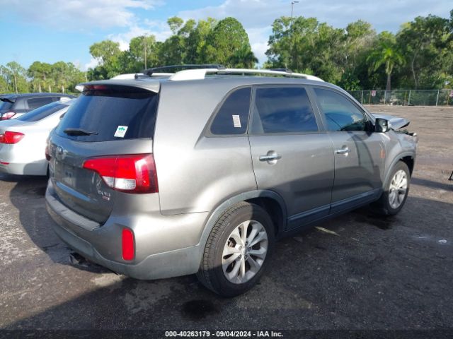 5XYKU4A72EG530990 KIA Sorento Ex V6