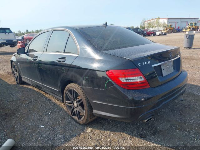 WDDGF8AB1EG231604 Mercedes-Benz C 300 Luxury 4matic/sport 4matic