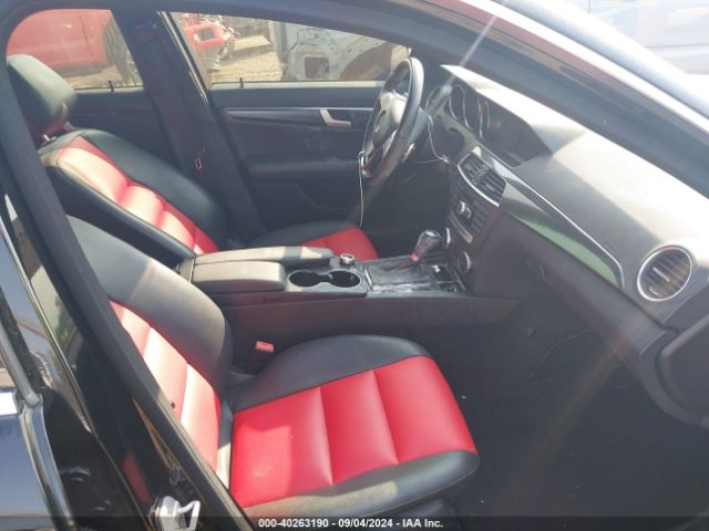 WDDGF8AB1EG231604 Mercedes-Benz C 300 Luxury 4matic/sport 4matic