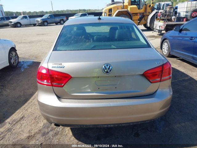 1VWAT7A36FC048457 Volkswagen Passat 1.8t Wolfsburg Edition