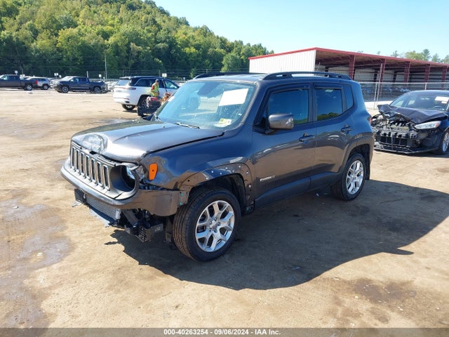 ZACCJBBB5JPH16506 Jeep Renegade Latitude 4x4