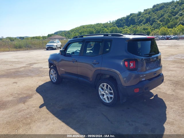 ZACCJBBB5JPH16506 Jeep Renegade Latitude 4x4
