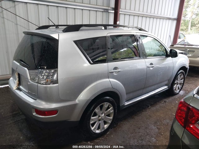 2011 MITSUBISHI OUTLANDER JA4JT3AW5BU019715 Photo 3