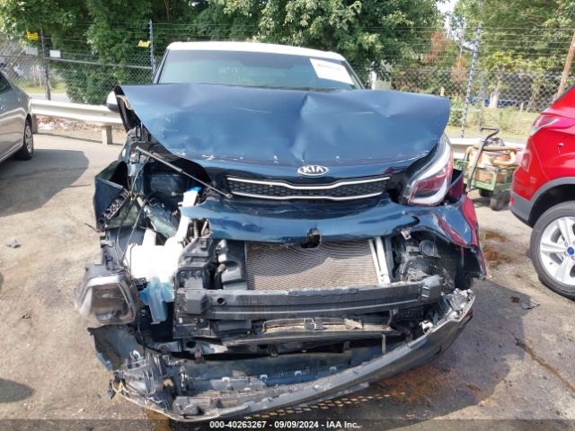 KNDJP3A55J7623747 KIA SOUL +