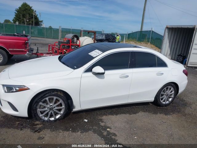 WDD3G4FB7KW022642 Mercedes-Benz A 220 4matic