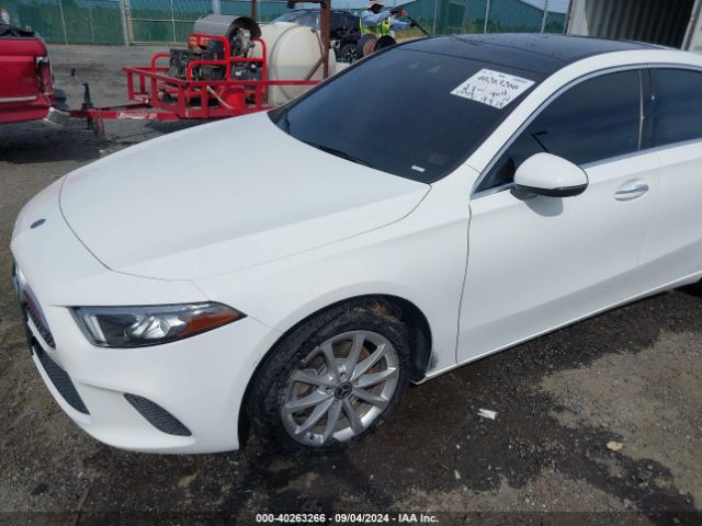 WDD3G4FB7KW022642 Mercedes-Benz A 220 4matic